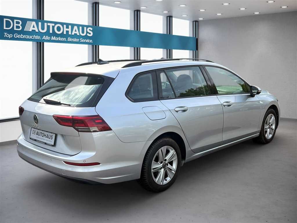 Volkswagen Golf 2024 г. Серебристый, пробег 18267 км