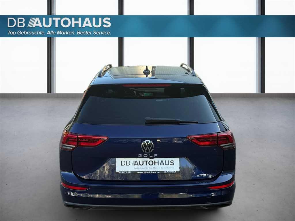 Volkswagen Golf 2024 г. Синий, пробег 35007 км