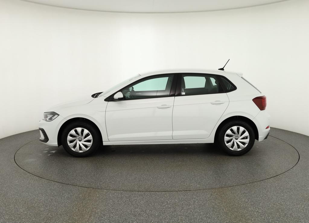 Volkswagen Polo 2022 г. Белый, пробег 54485 км