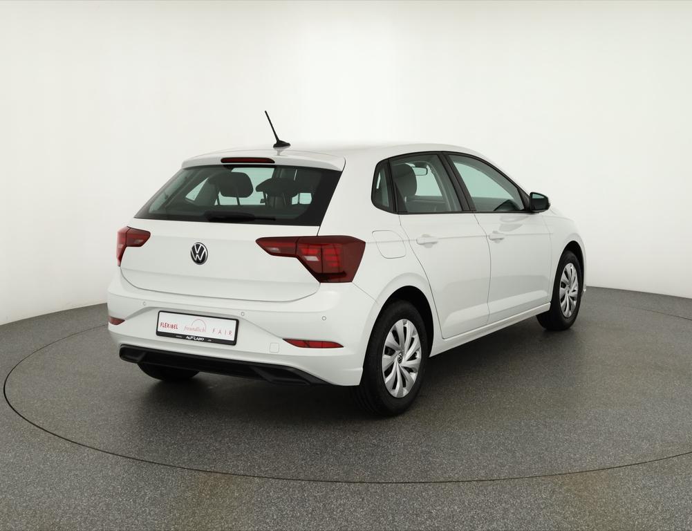 Volkswagen Polo 2022 г. Белый, пробег 54485 км