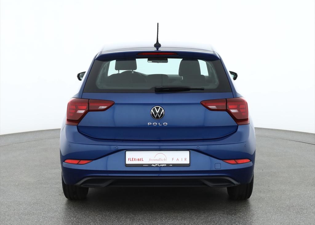 Volkswagen Polo 2022 г. Синий, пробег 40048 км