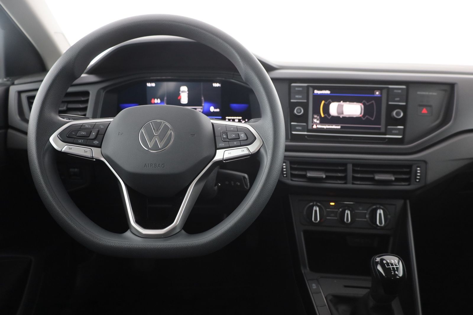 Volkswagen Polo 2022 г. Синий, пробег 40048 км