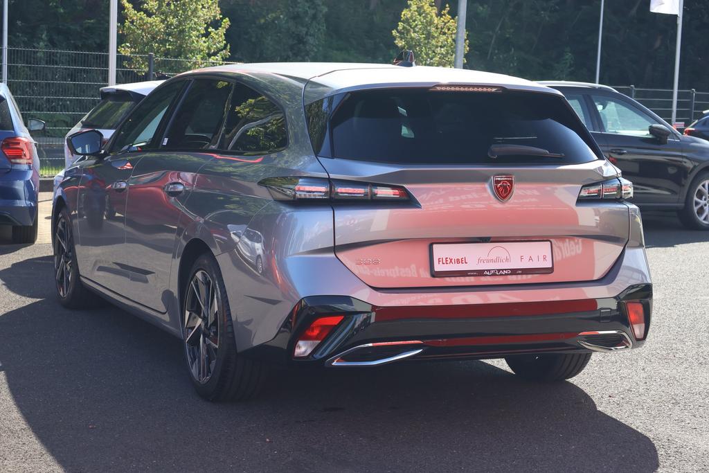 Peugeot 308 2022 г. Серый, пробег 34035 км
