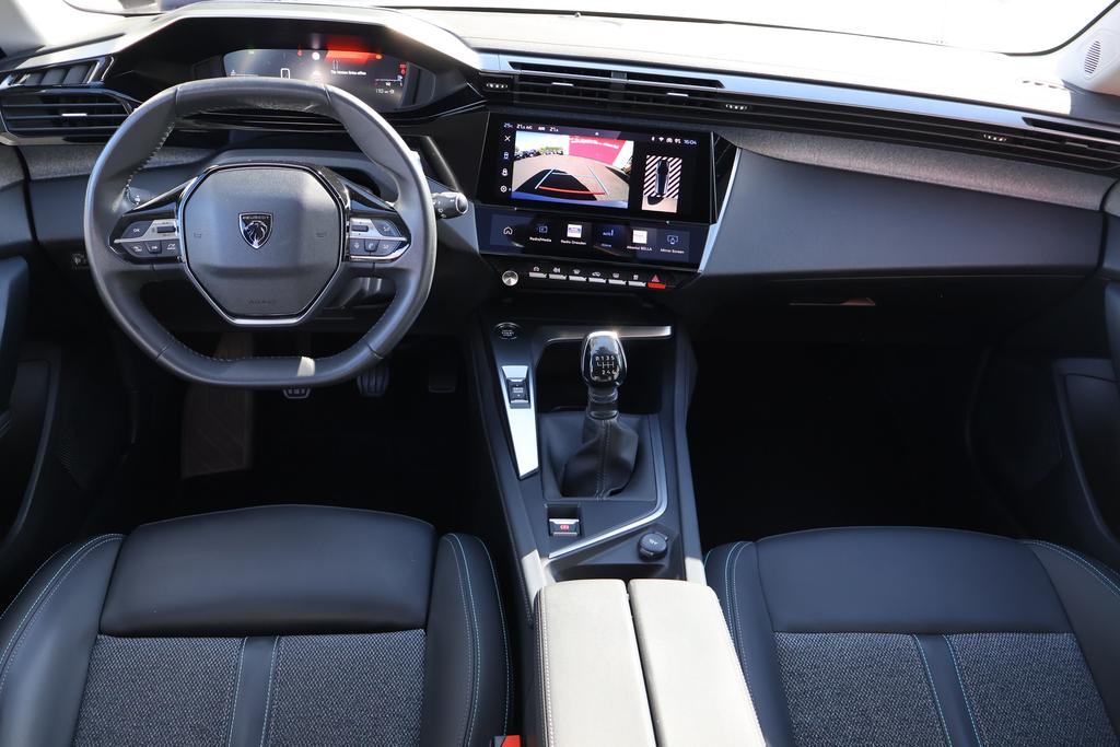 Peugeot 308 2022 г. Серый, пробег 34035 км
