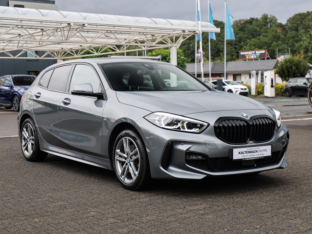BMW 118 2023 г. Серый, пробег 32660 км