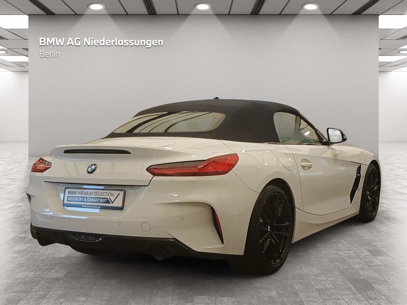 BMW Z4 2022 г. Белый, пробег 37904 км