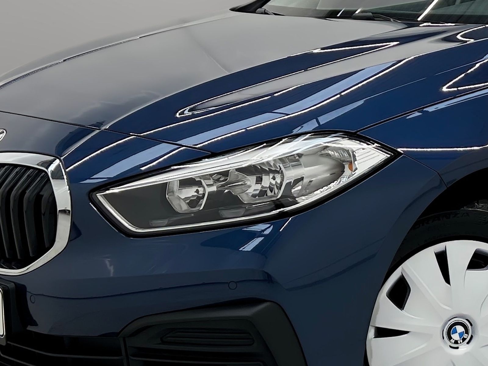 BMW 116 2023 г. Синий, пробег 41358 км