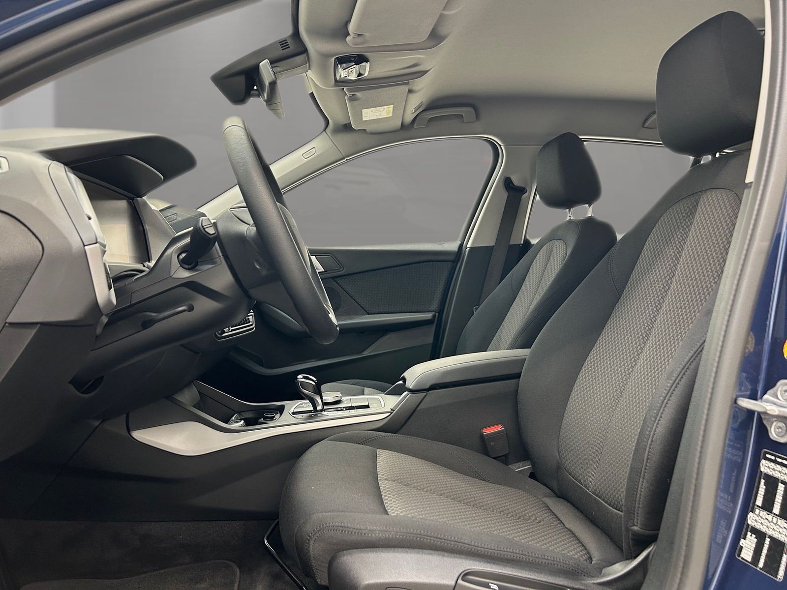 BMW 116 2023 г. Синий, пробег 41358 км