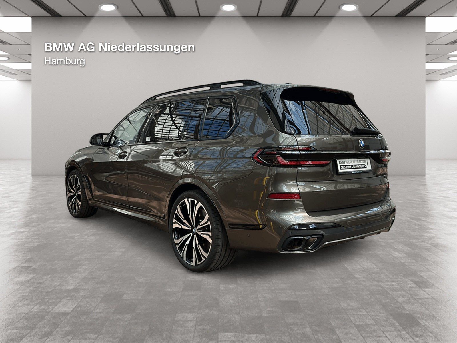 BMW X7 M60 2023 г. Зелёный, пробег 38335 км