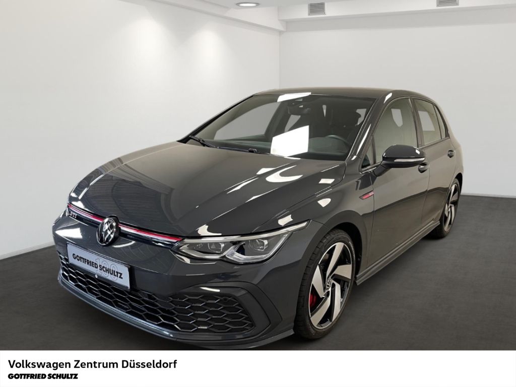 Volkswagen Golf 2023 г. Серый, пробег 22488 км