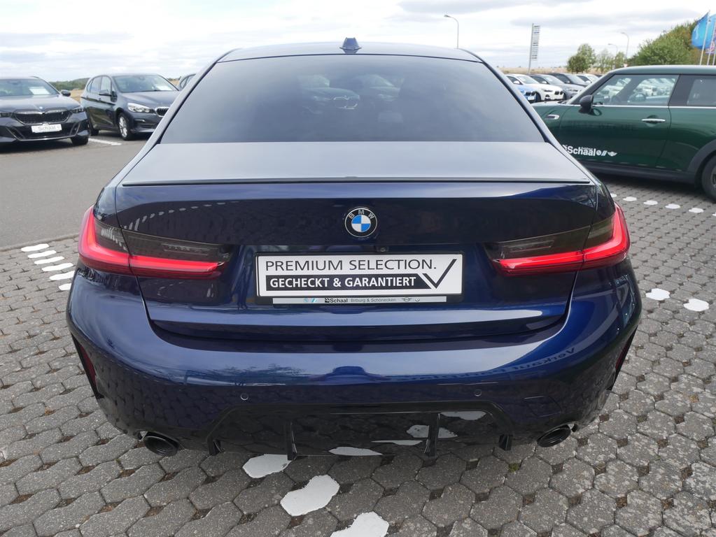 BMW 320 2023 г. Синий, пробег 41150 км