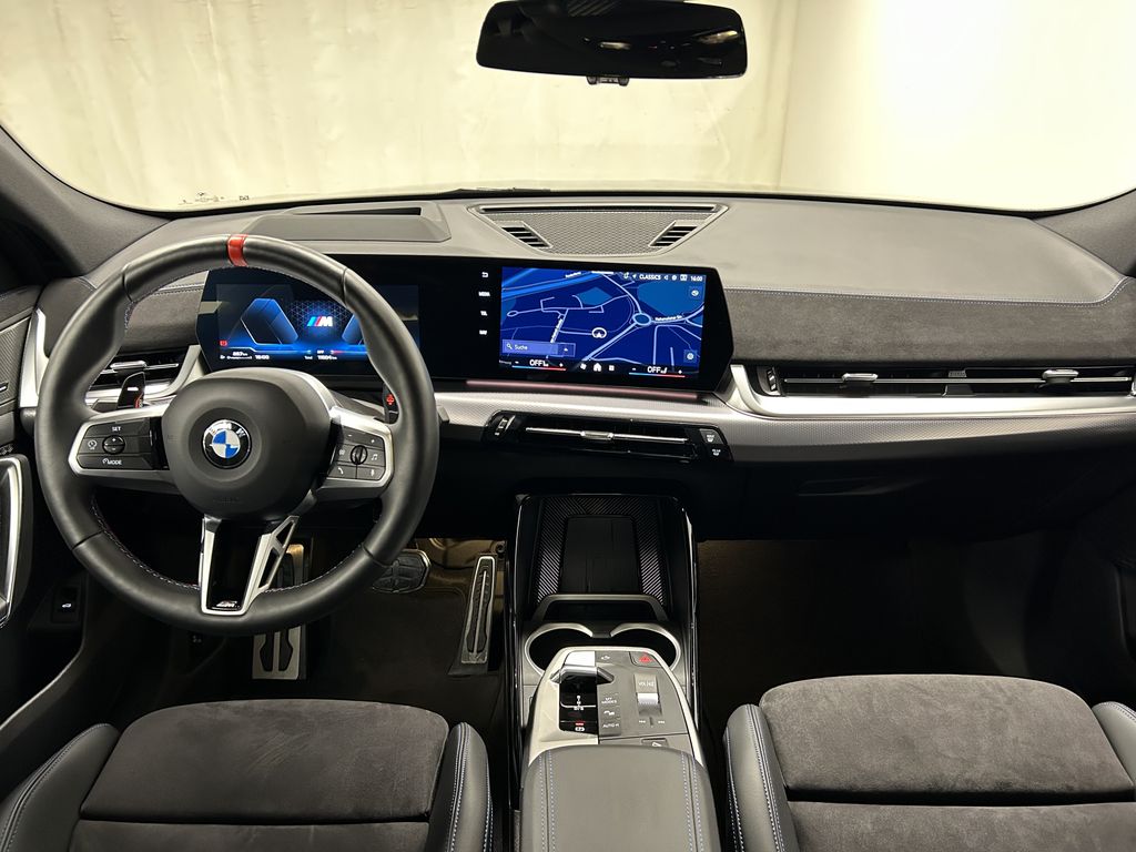 BMW X2 2025 г. Чёрный, пробег 11483 км