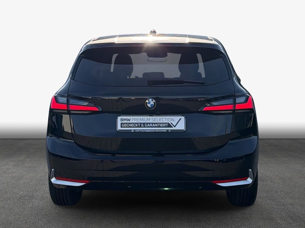 BMW 218 ACTIVE TOURER 2022 г. Чёрный, пробег 32393 км