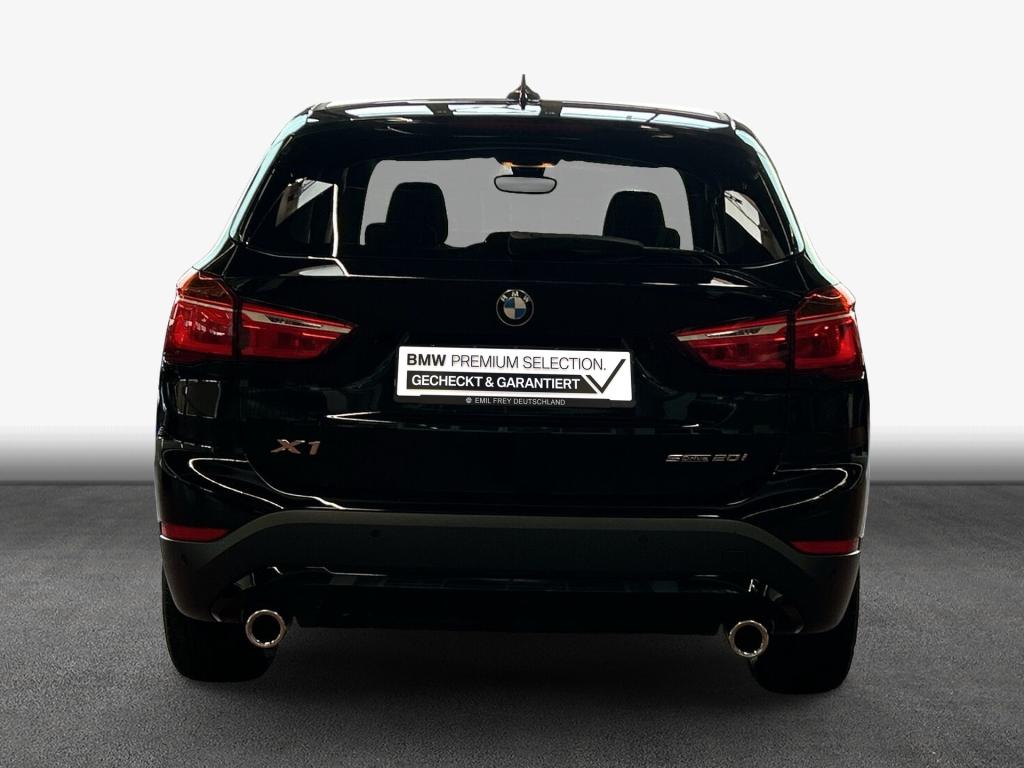 BMW X1 2022 г. Чёрный, пробег 41265 км