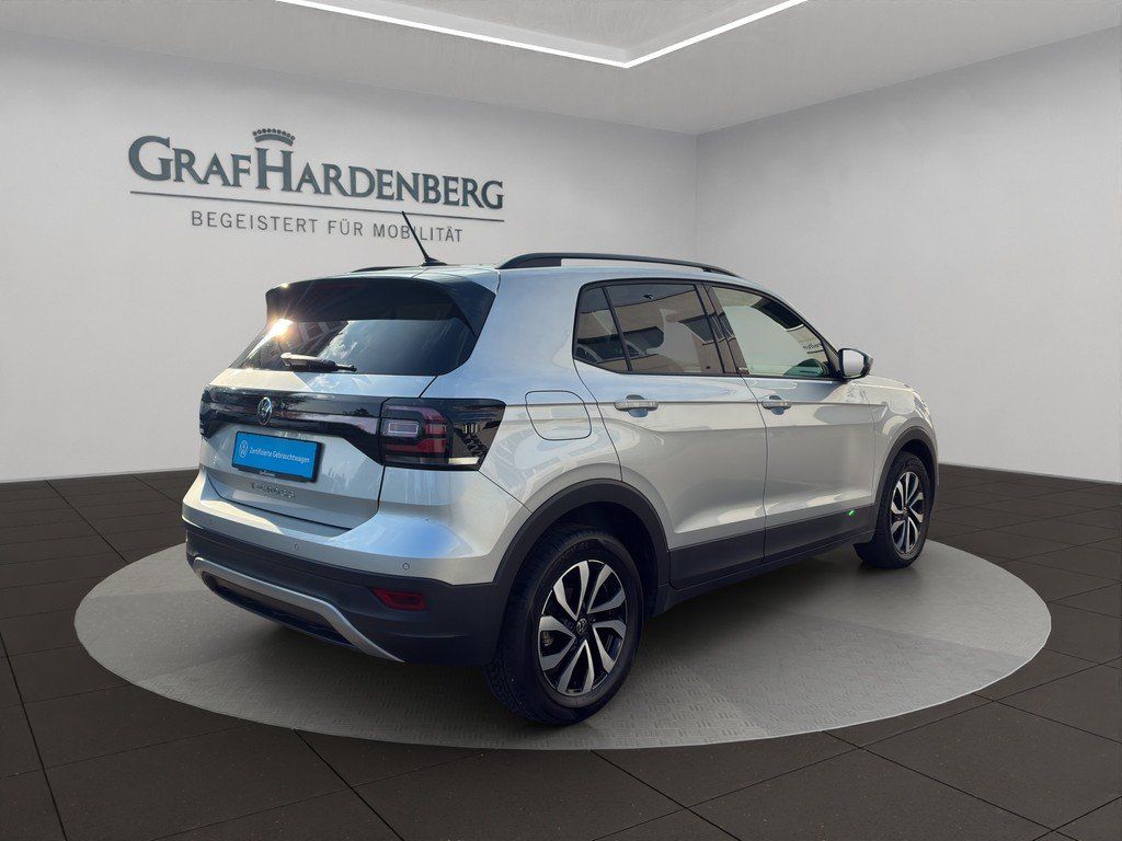 Volkswagen T-Cross 2022 г. Серебристый, пробег 42800 км