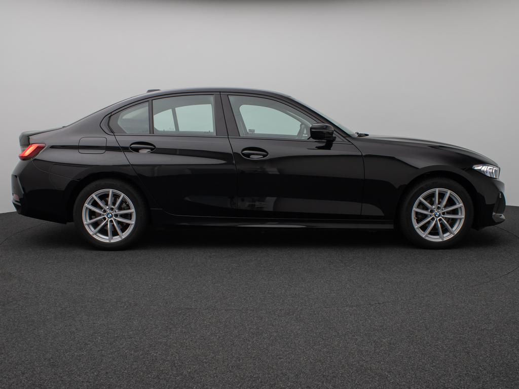 BMW 318 2024 г. Чёрный, пробег 26192 км