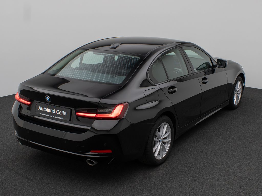 BMW 318 2024 г. Чёрный, пробег 26192 км