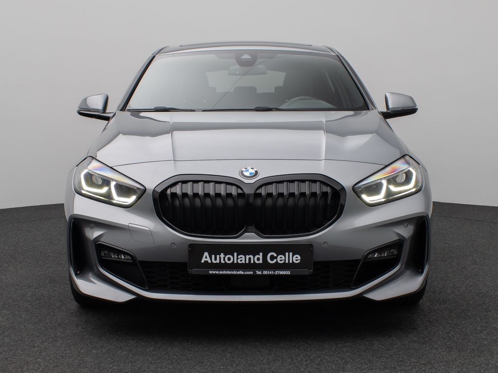 BMW 120 2022 г. Серый, пробег 58777 км