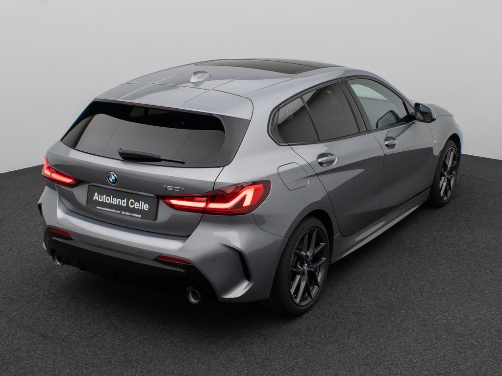 BMW 120 2022 г. Серый, пробег 58777 км