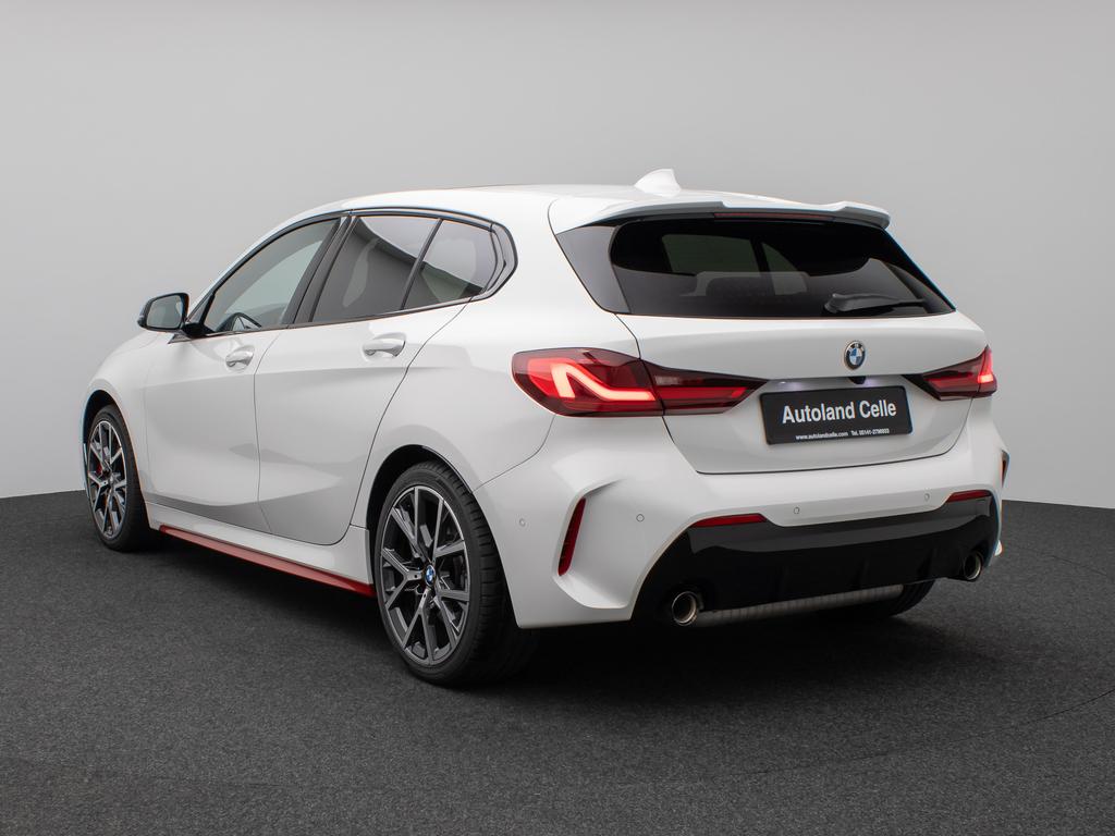 BMW 128 2024 г. Белый, пробег 11505 км