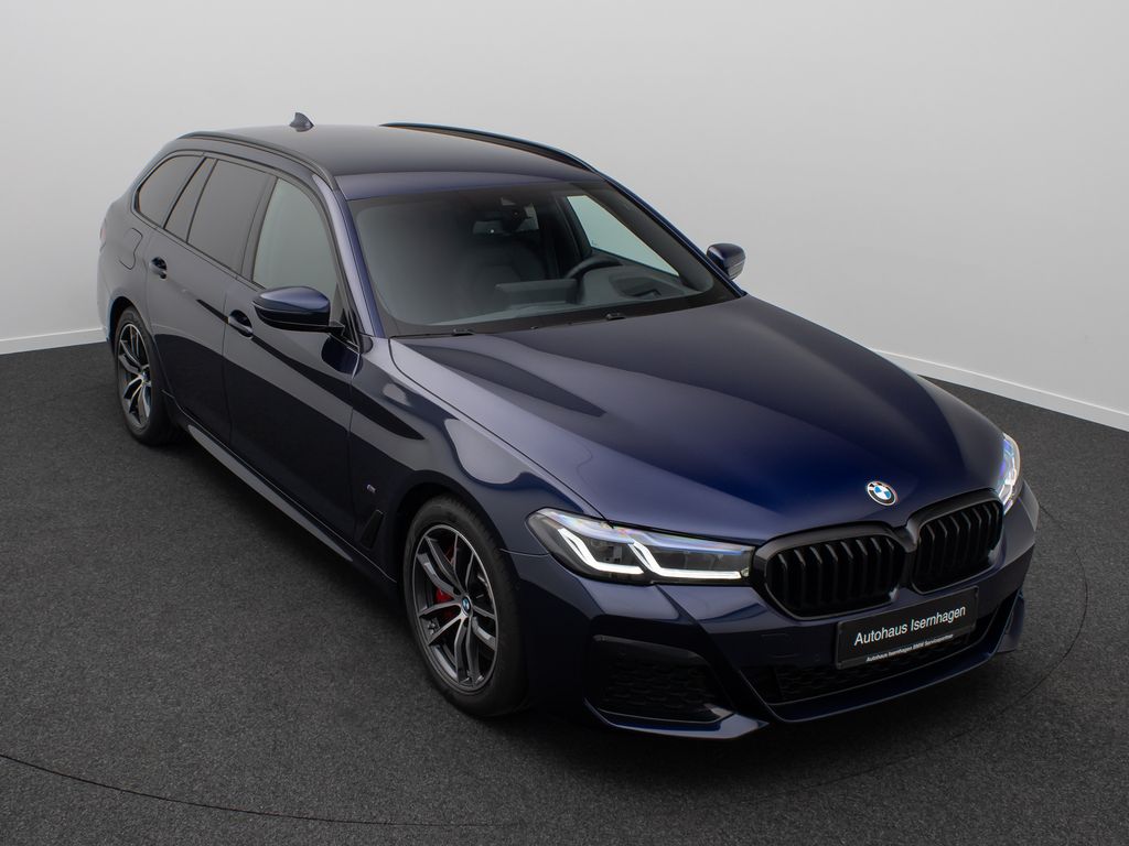 BMW 540 2023 г. Синий, пробег 31344 км