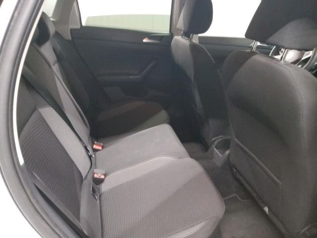 Volkswagen Taigo 2022 г. Белый, пробег 25466 км