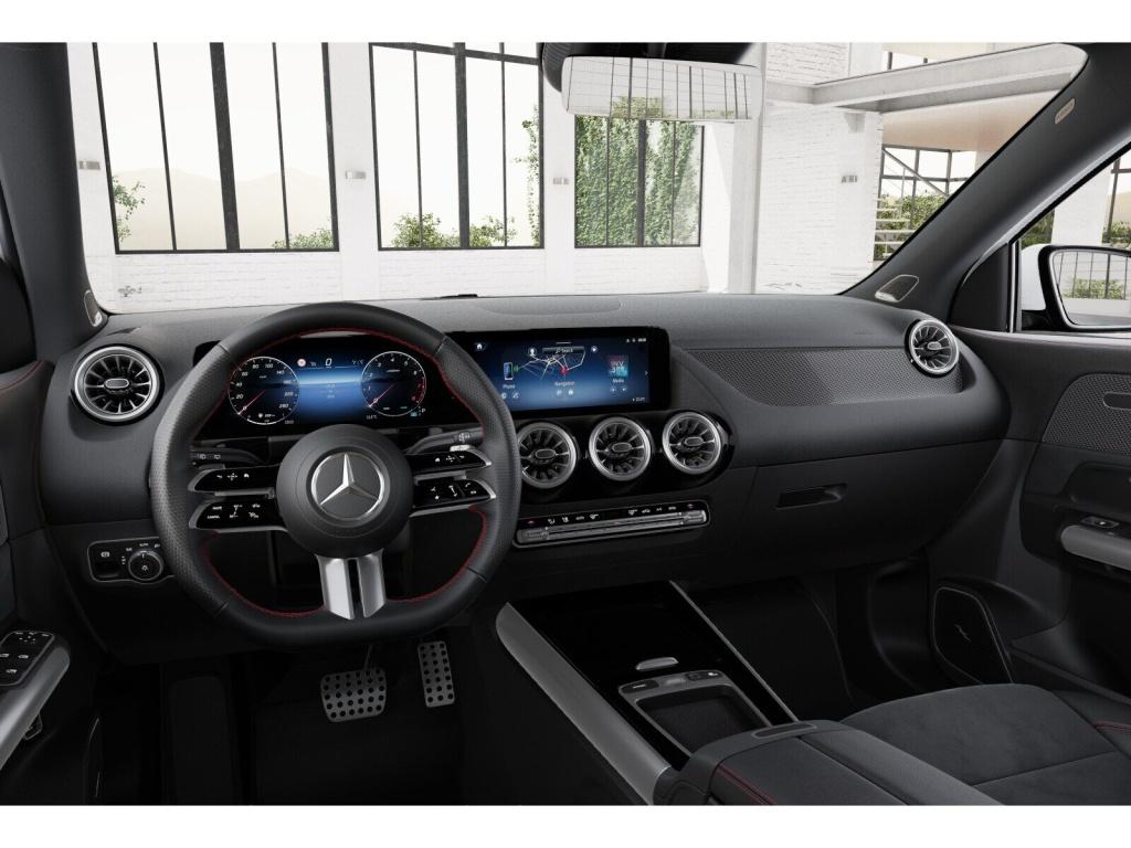Mercedes-Benz GLA 220 2025 г. Белый, пробег 10945 км
