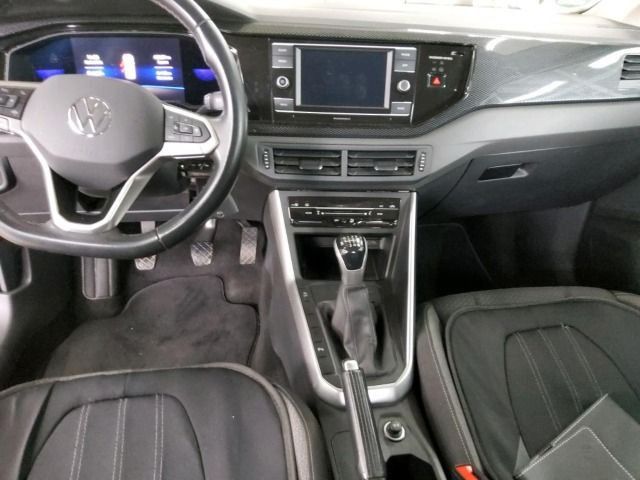 Volkswagen Taigo 2022 г. Серый, пробег 48621 км
