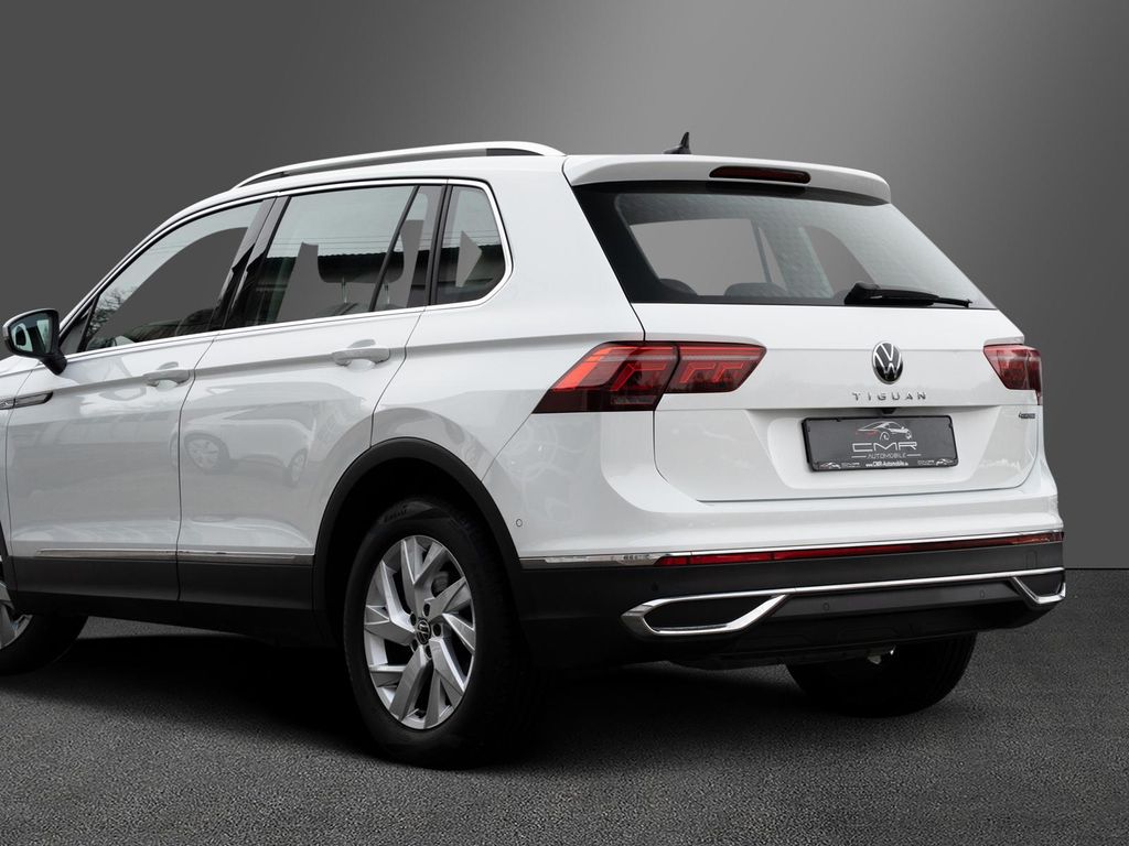 Volkswagen Tiguan 2022 г. Белый, пробег 29752 км