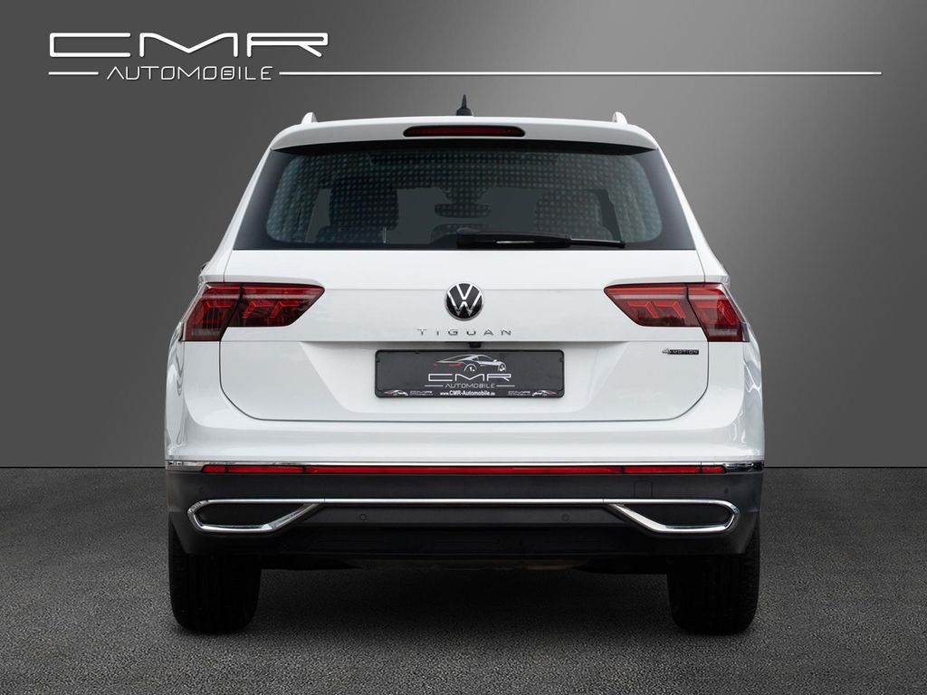 Volkswagen Tiguan 2022 г. Белый, пробег 29752 км