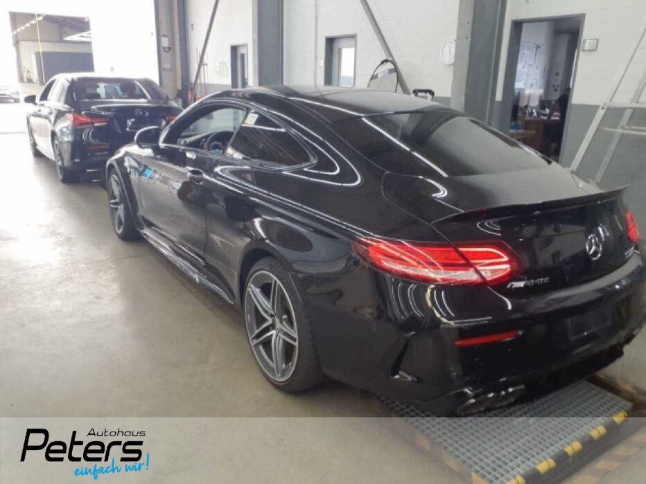 Mercedes-Benz C 63 AMG 2021 г. Чёрный, пробег 58500 км