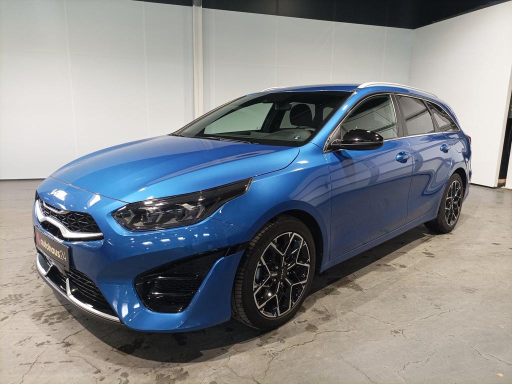 Kia CEE'D SPORTSWAGON 2023 г. Синий, пробег 58840 км