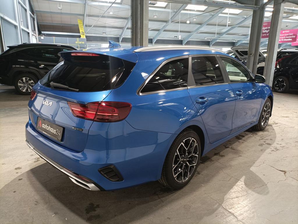 Kia CEE'D SPORTSWAGON 2023 г. Синий, пробег 58840 км