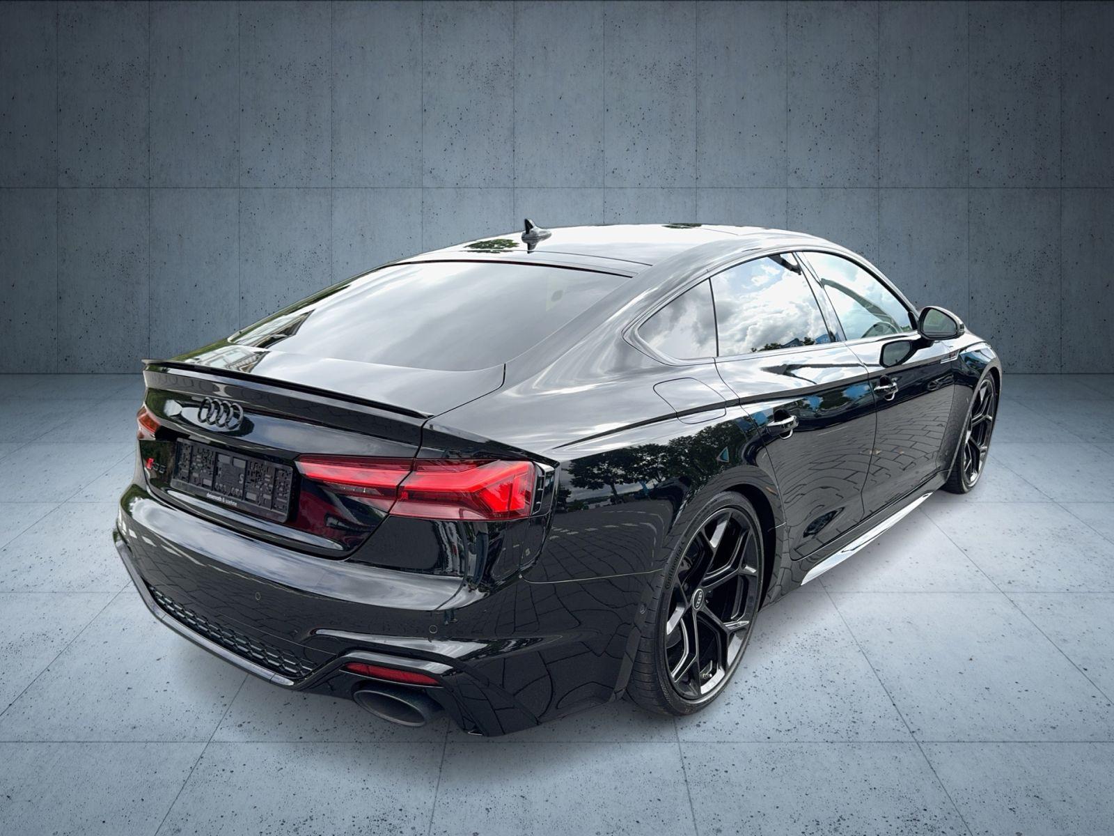 Audi RS5 2024 г. Чёрный, пробег 21638 км