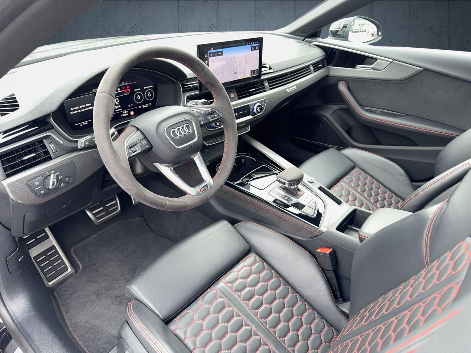 Audi RS5 2024 г. Чёрный, пробег 21638 км