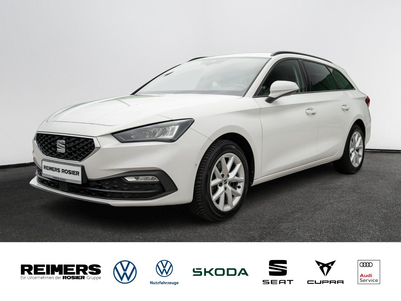 SEAT Leon 2022 г. Белый, пробег 49850 км
