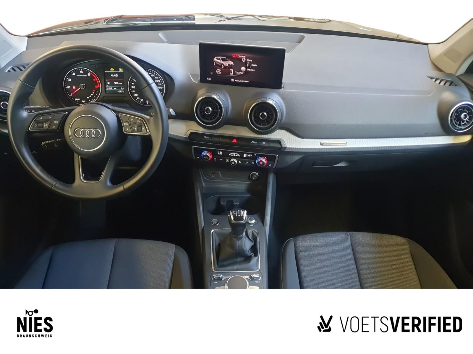 Audi Q2 2022 г. Чёрный, пробег 52000 км