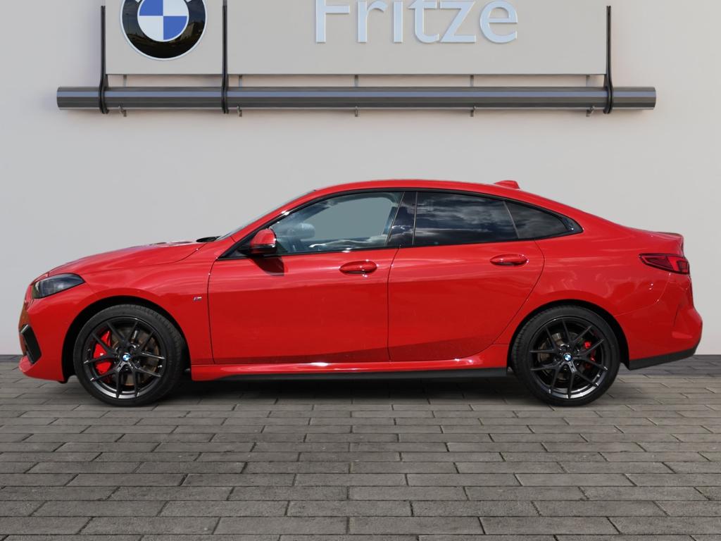 BMW 220 GRAN COUPÉ 2022 г. Красный, пробег 30680 км