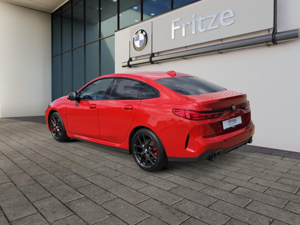 BMW 220 GRAN COUPÉ 2022 г. Красный, пробег 30680 км