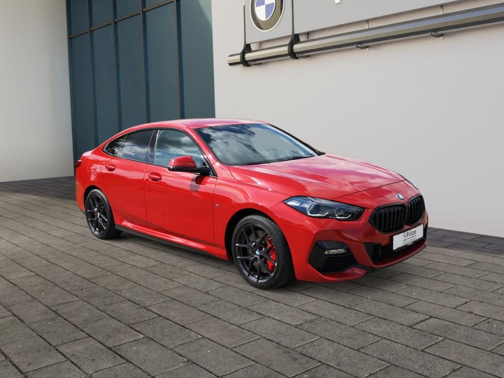 BMW 220 GRAN COUPÉ 2022 г. Красный, пробег 30680 км