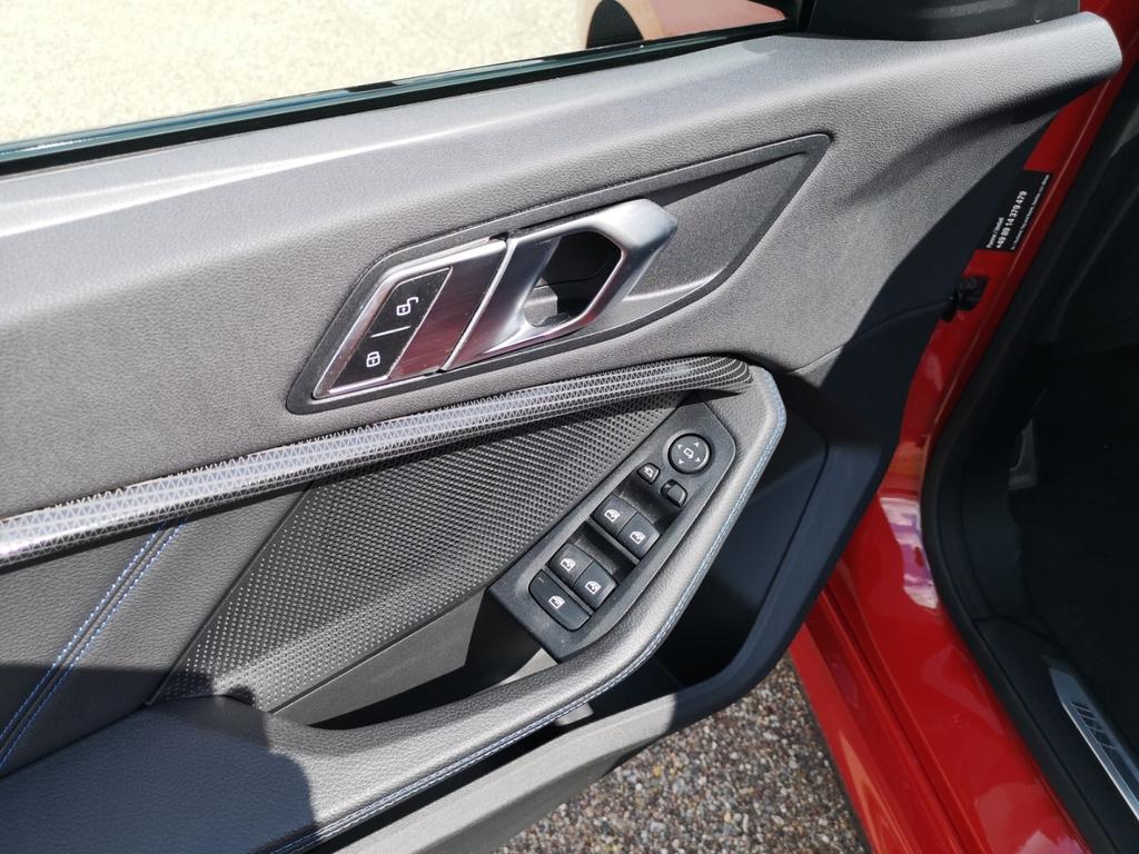 BMW 220 GRAN COUPÉ 2022 г. Красный, пробег 30680 км