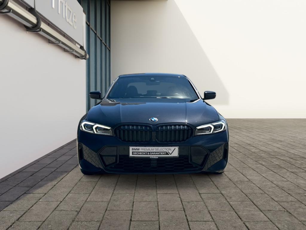 BMW 330 2022 г. Чёрный, пробег 54195 км