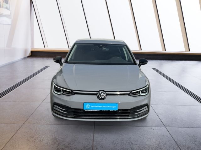 Volkswagen Golf 2023 г. Серый, пробег 37657 км