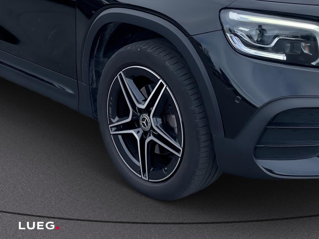 Mercedes-Benz GLB 200 2022 г. Чёрный, пробег 41823 км