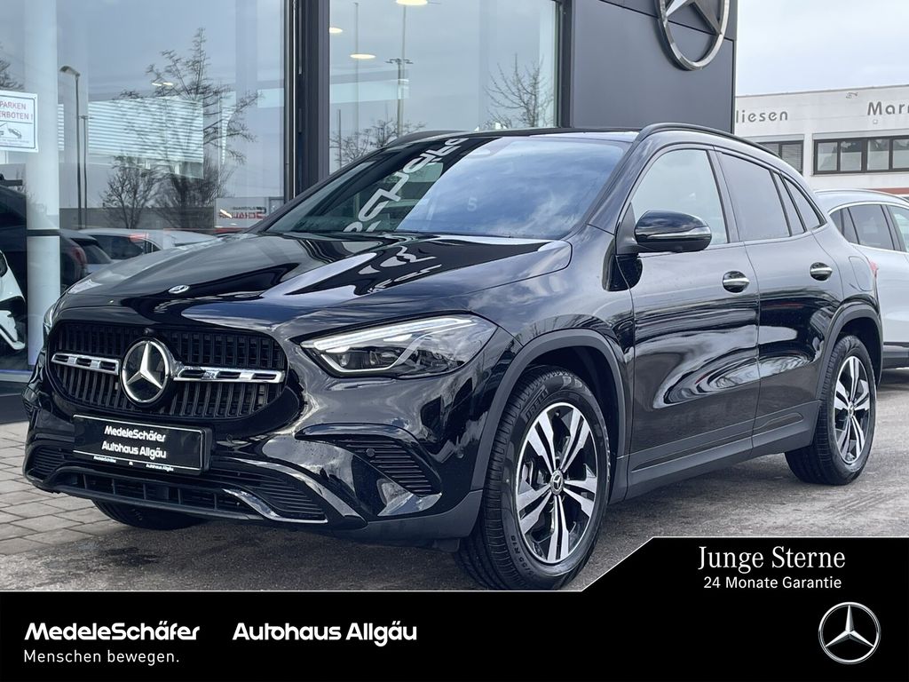 Mercedes-Benz GLA 200 2026 г. Чёрный, пробег 9000 км