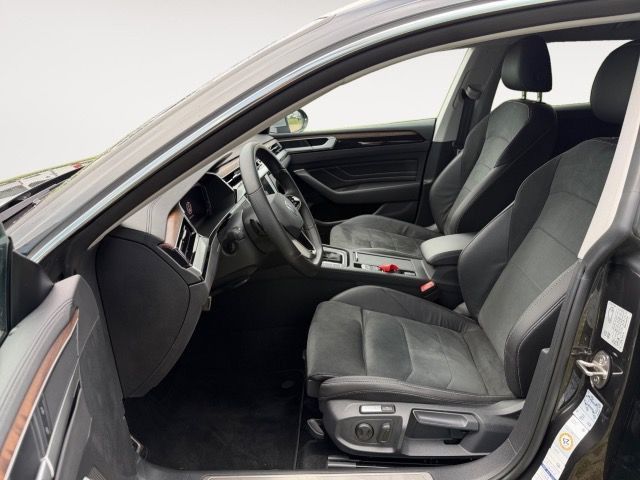 Volkswagen Arteon 2023 г. Серый, пробег 58936 км