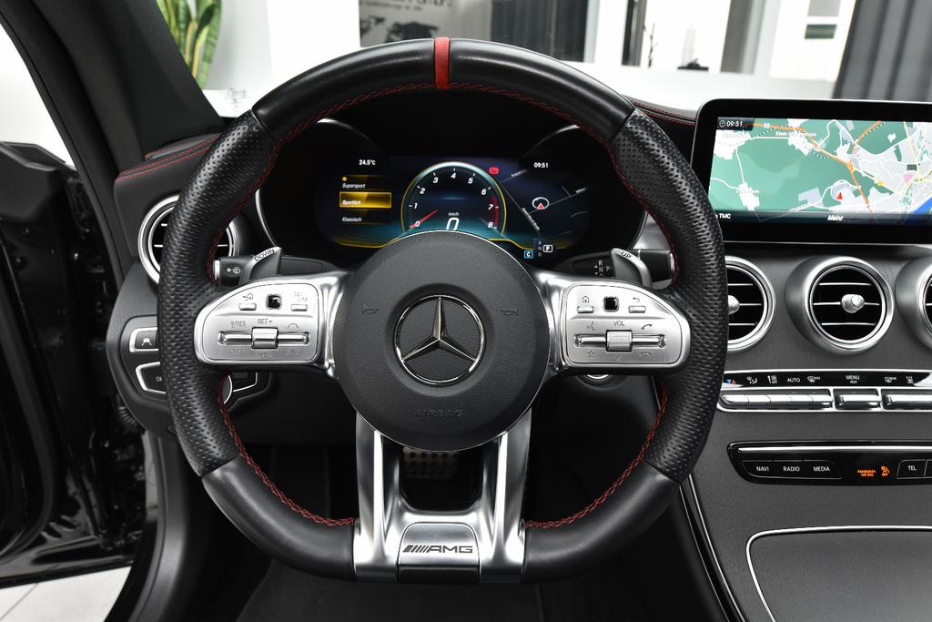 Mercedes-Benz C 43 AMG 2021 г. Чёрный, пробег 41000 км