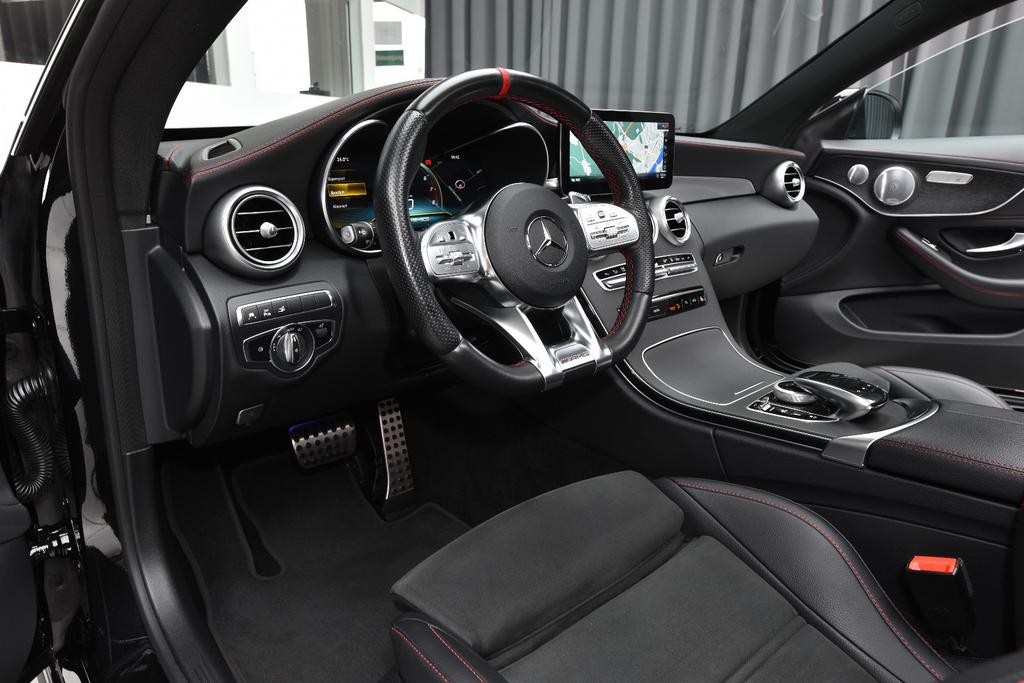 Mercedes-Benz C 43 AMG 2021 г. Чёрный, пробег 41000 км