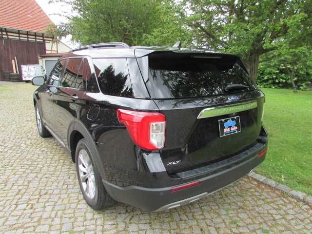 Ford Explorer 2022 г. Чёрный, пробег 58900 км