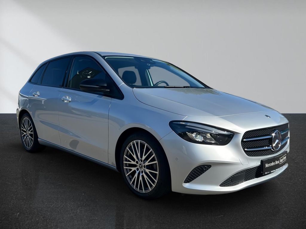 Mercedes-Benz B 200 2021 г. Серебристый, пробег 51925 км